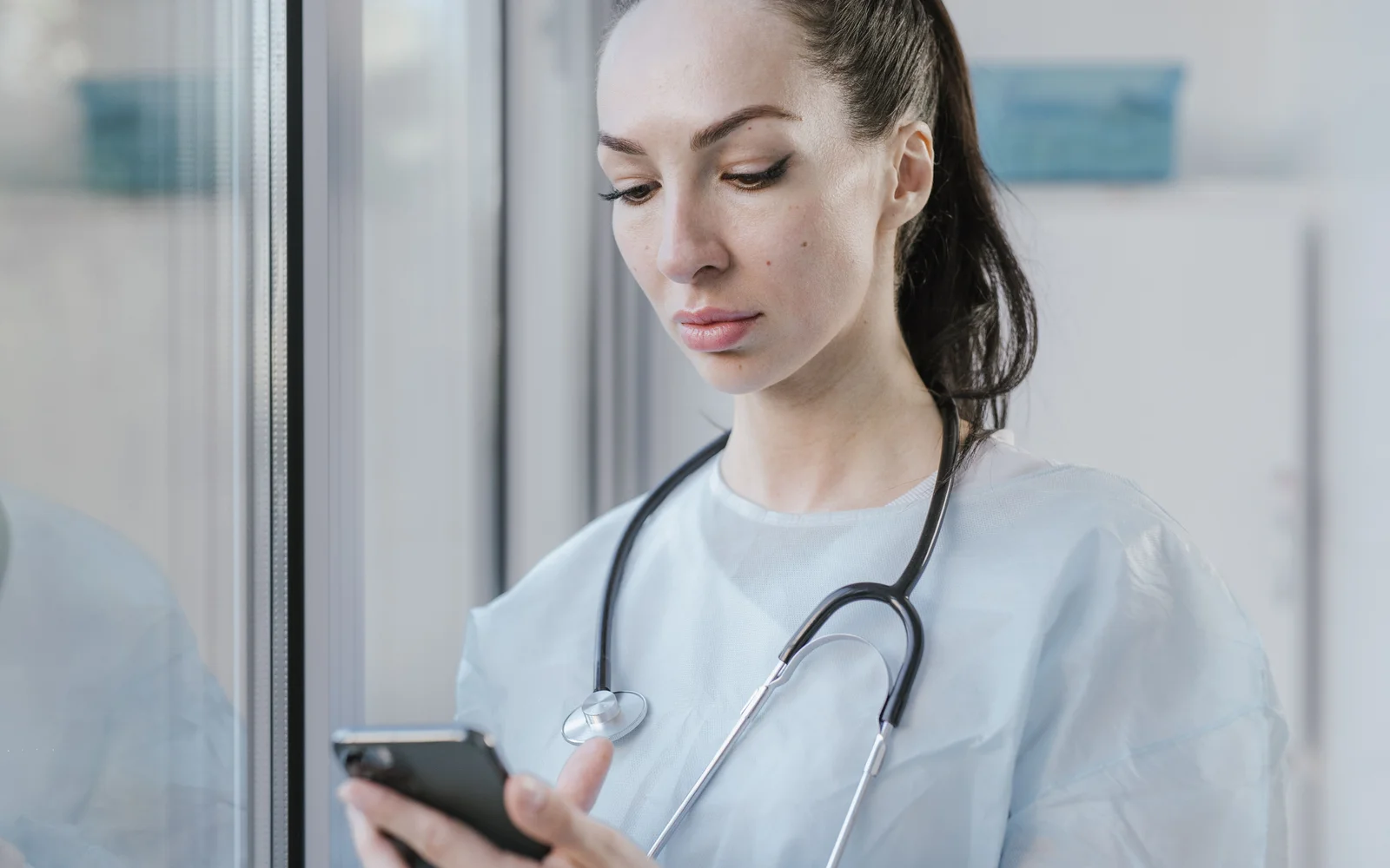 How Much a HIPAA-Compliant iOS App Actually Costs in 2026